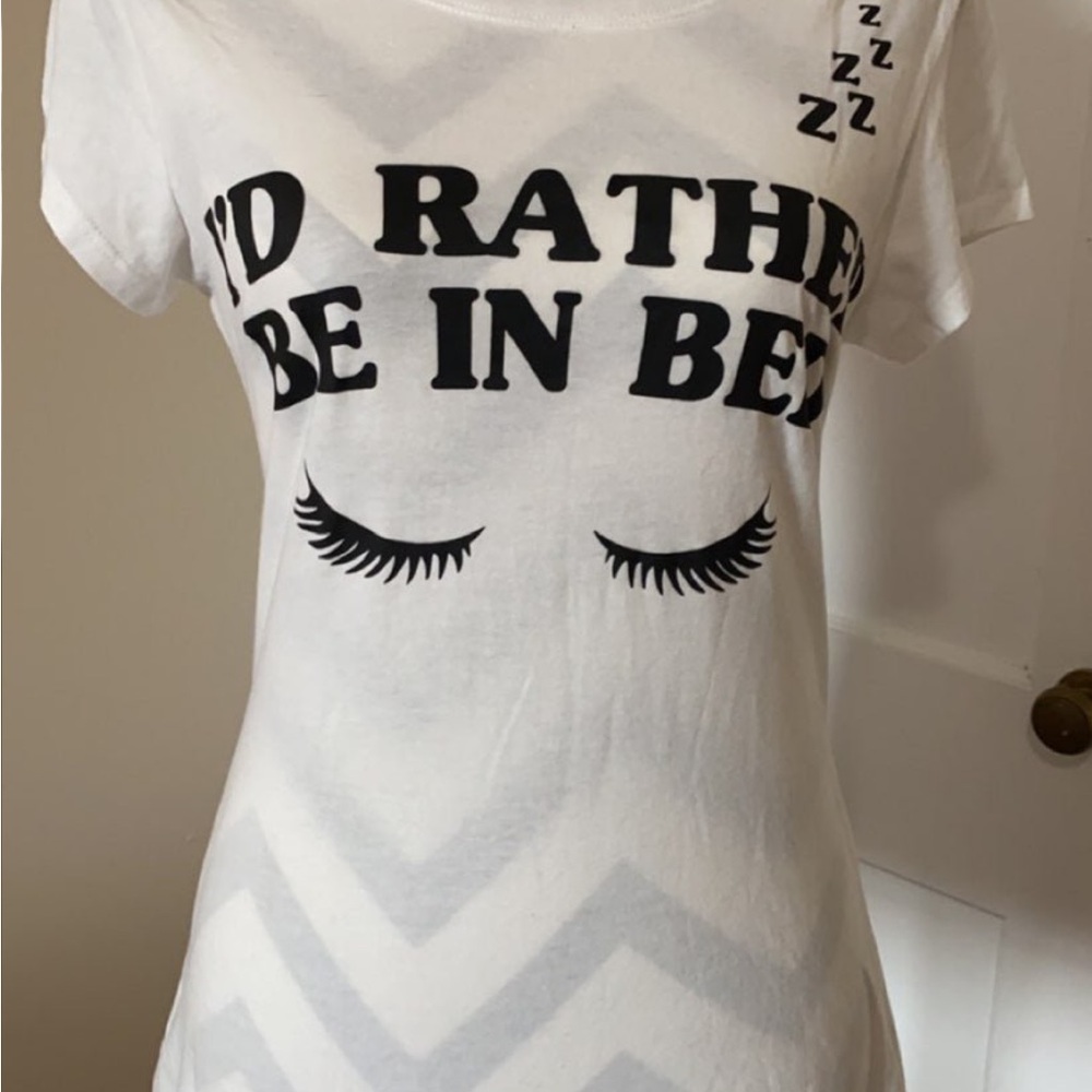 Eyelashes Graphic Tee